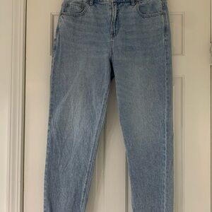 American Eagle Outfitters Light Wash Straight Leg Jeans